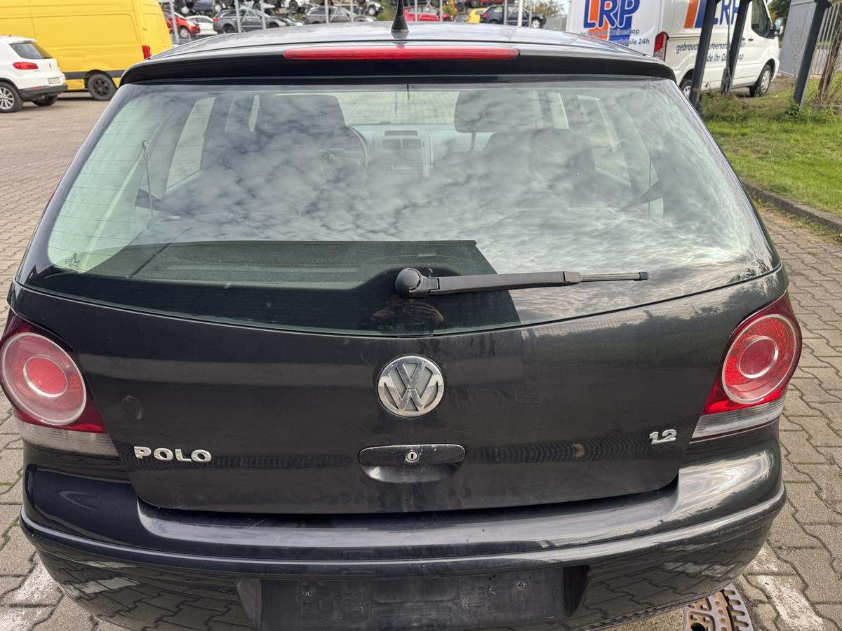VW Polo 9N3 original Heckklappe mit Heckscheibe LC9Z Black Magic Bj.2006